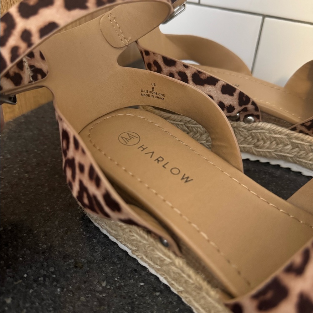 Leopard Platform Sandals - Picture 5 of 6